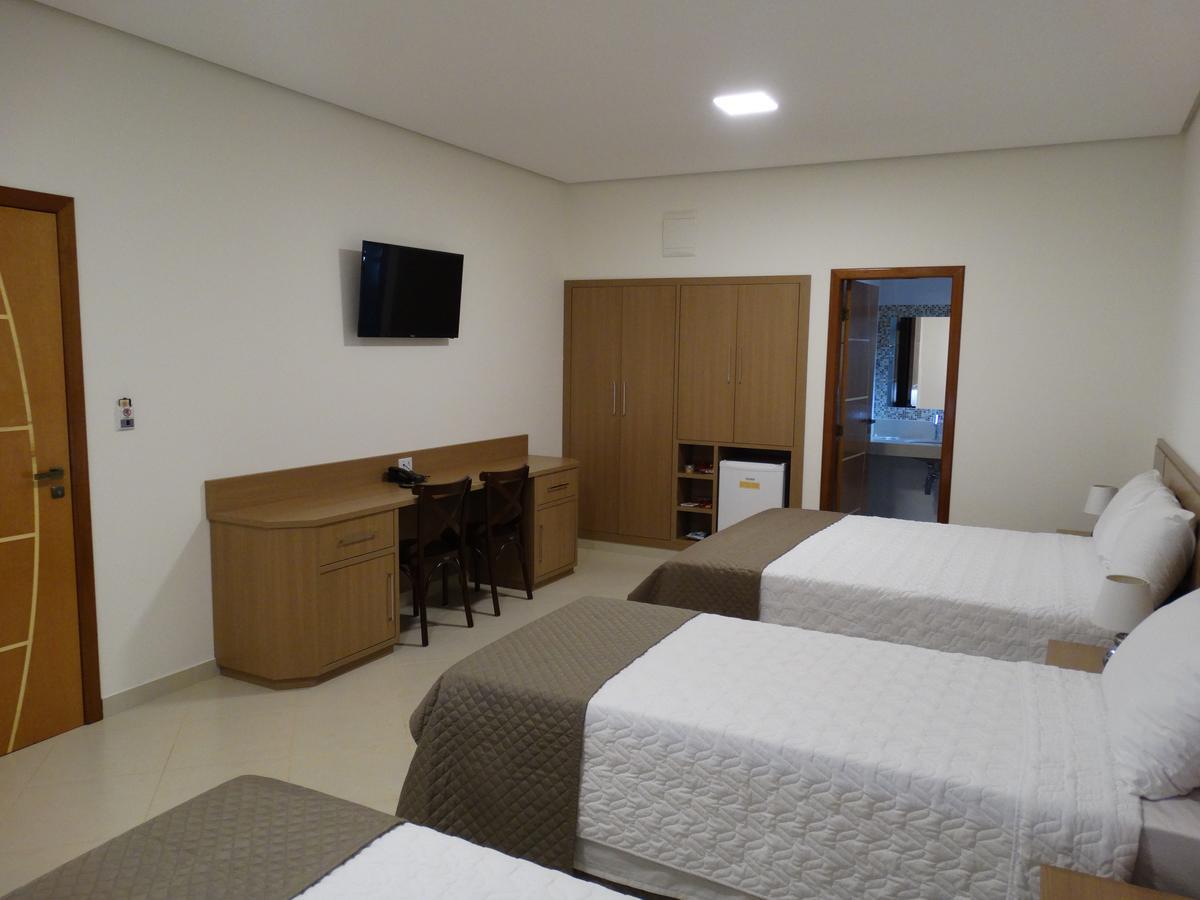 Hotel e Restaurante Sabor de Minas Salinas  Habitación foto